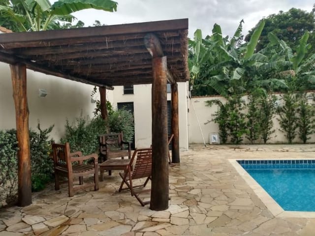 Chácara com 700m² 2 quartos e 3 banheiros, à venda, no bairro Alegre em São João da Boa Vista