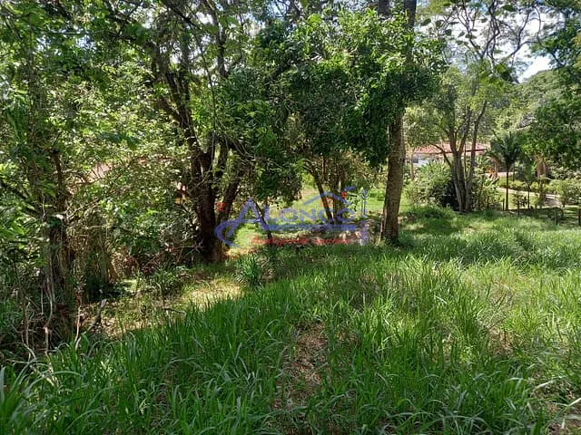 Chácara à venda, no bairro Jardim Colônia em Jacareí