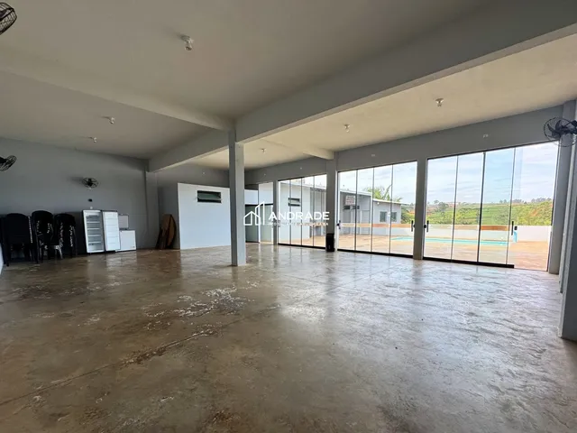 Chácara com 2500m², à venda, no bairro Parque Industrial Zona Oeste em Apucarana