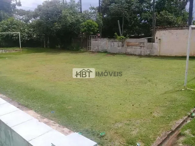 Chácara com 2248m² 3 quartos e 3 banheiros, à venda, no bairro Chácaras Cornélia em Bauru
