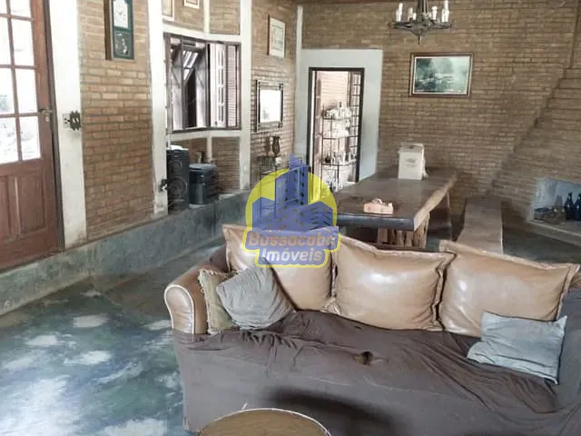Chácara com 5m² 5 quartos e 6 banheiros, à venda, no bairro Chácaras Nogueira em Caçapava