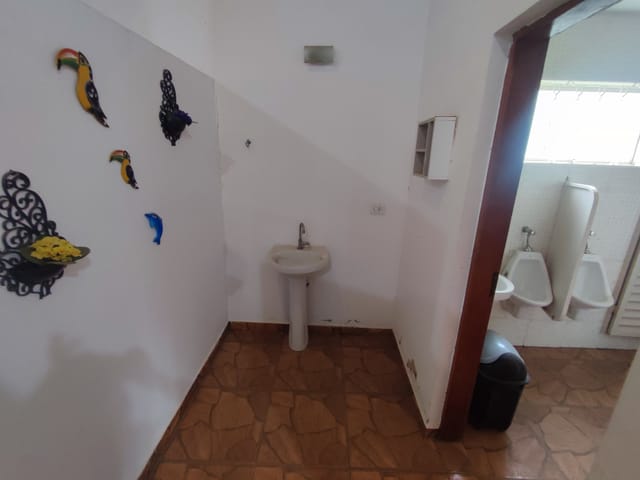 Chácara com 16500m² 8 quartos e 9 banheiros, à venda ou para alugar, no bairro Santa Isabel Tupi em Piracicaba