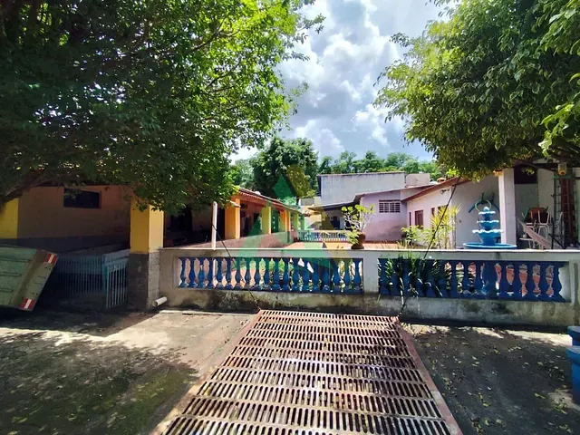 Chácara com 1580m² 4 quartos e 3 banheiros, à venda, no bairro Jardim Serra Dourada em Mogi Guaçu