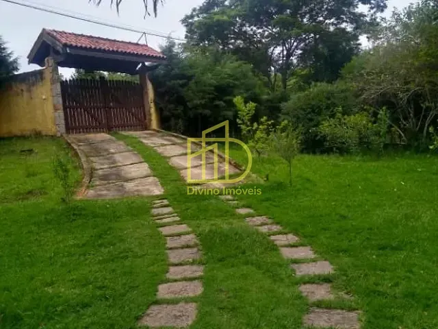 Chácara com 4000m² 3 quartos e 3 banheiros, à venda, no bairro Jundiaguara em Araçoiaba da Serra