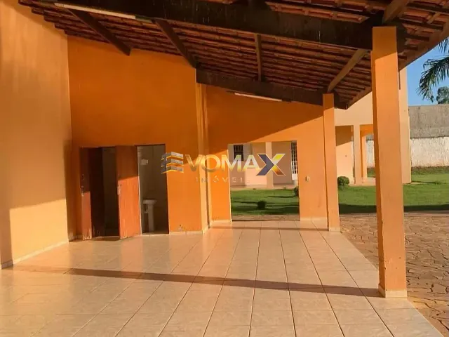 Chácara com 2000m² 3 quartos e 4 banheiros, à venda ou para alugar, no bairro Chácaras Alvorada em Itapetininga