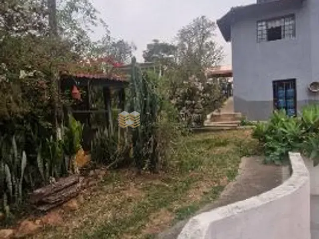 Chácara com 4000m² 4 quartos e 4 banheiros, à venda ou para alugar, no bairro Estância Figueira Branca em Campo Limpo Paulista