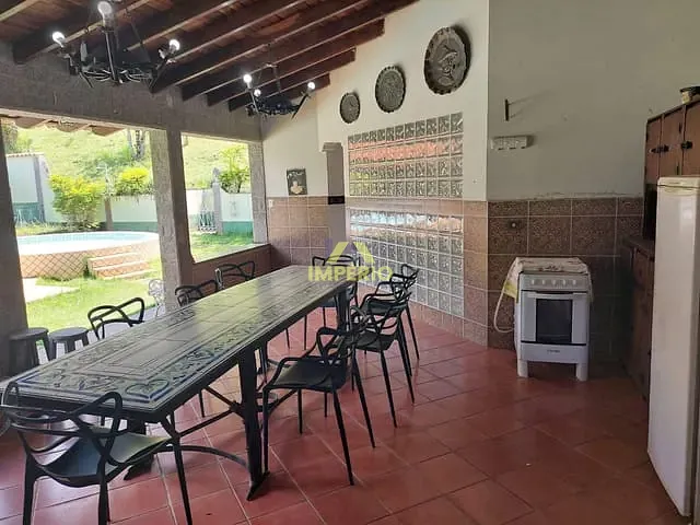 Chácara com 2800m² 7 quartos e 6 banheiros, à venda ou para alugar, no bairro Saboó em São Roque