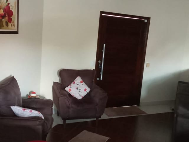 Chácara com 1200m² 3 quartos e 5 banheiros, à venda, no bairro Monterrey em Louveira