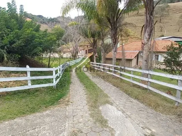 Chácara com 4424m², à venda, no bairro Monteiro em Delfim Moreira