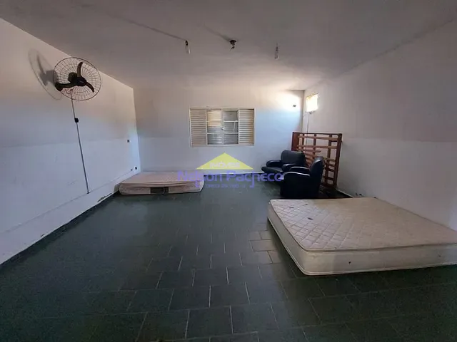 Chácara com 1500m² 1 quarto e 4 banheiros, à venda, no bairro Cancian em Capivari