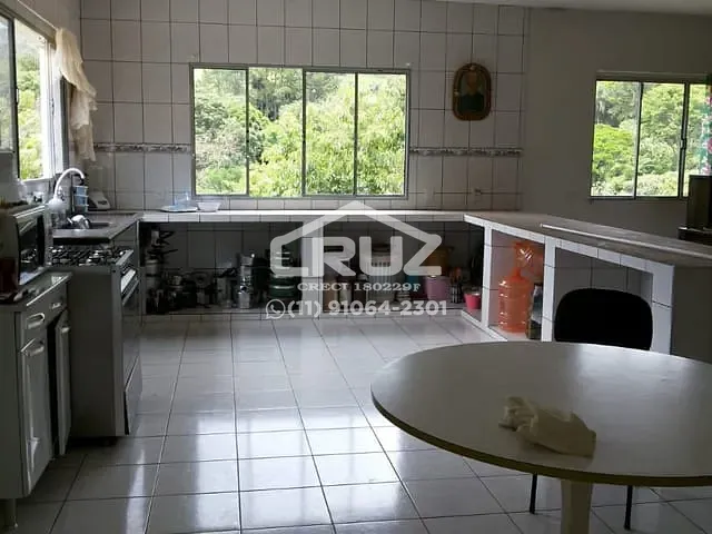 Chácara com 1331m² 4 quartos e 4 banheiros, à venda, no bairro Terras de São Sebastião em Itatiba