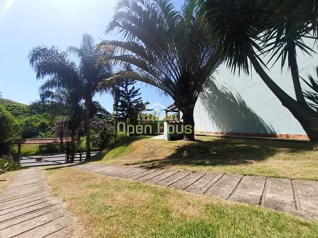 Chácara com 2000m² 3 quartos e 1 banheiro, à venda, no bairro Pinheiral em Pinheiral