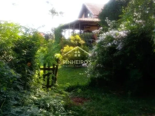 Chácara com 24200m² 3 quartos e 2 banheiros, à venda, no bairro km4 em Cambé