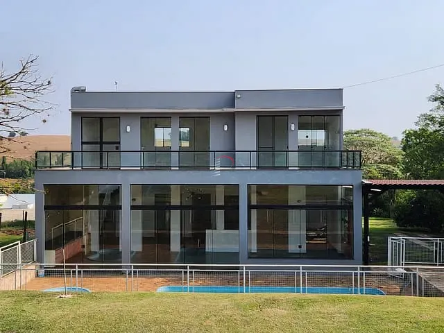 Chácara com 2000m² 3 quartos e 4 banheiros, à venda, no bairro Condomínio Residêncial Estância Cabral em Cambé