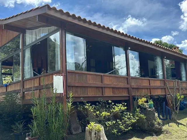 Chácara com 1100m² 2 quartos e 1 banheiro, à venda, no bairro Bom Jardim De Minas em Bom Jardim de Minas
