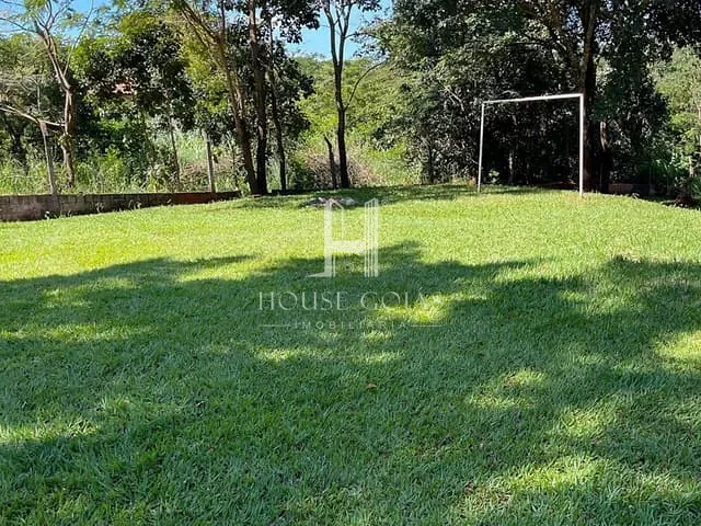 Chácara 2 quartos e 3 banheiros, à venda, no bairro Setor Barcelos em Trindade