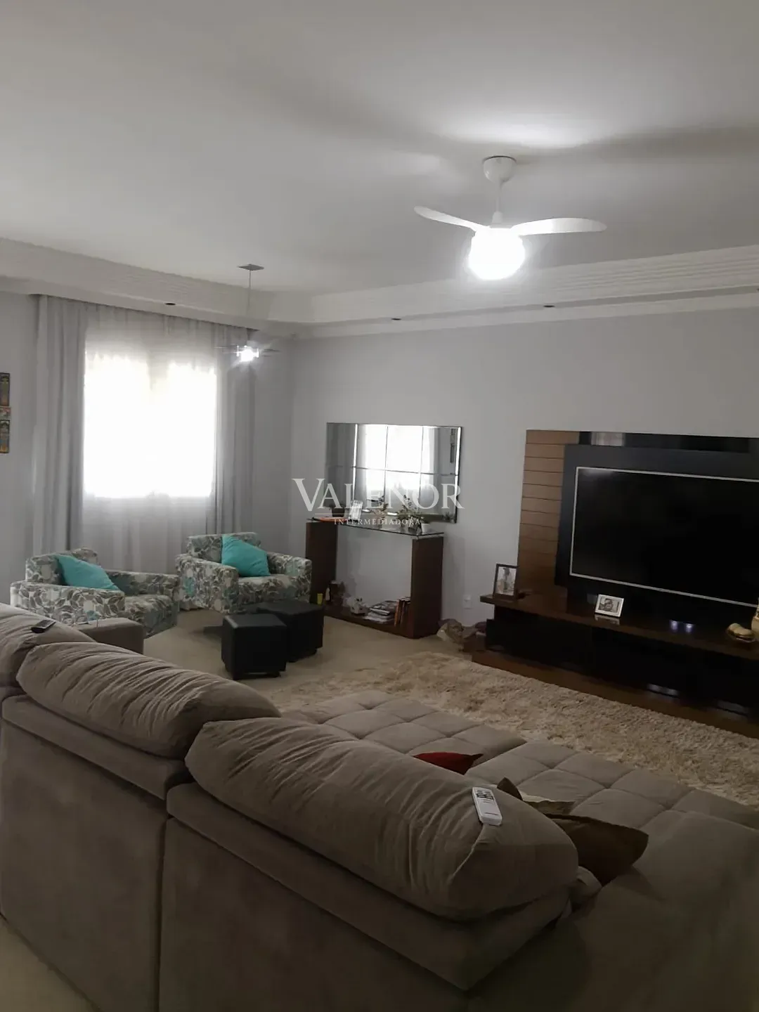 Sítio, 3 quartos, 1100 m² - Foto 5