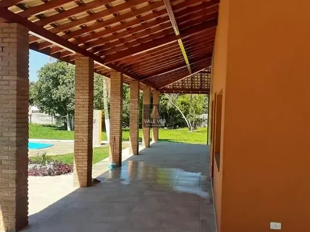 Chácara com 9000m² 2 quartos e 2 banheiros, à venda, no bairro Residencial Maricá em Pindamonhangaba