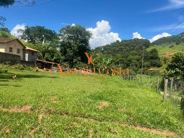 Chácara 3 quartos e 2 banheiros, à venda, no bairro Água Comprida em Cambuí