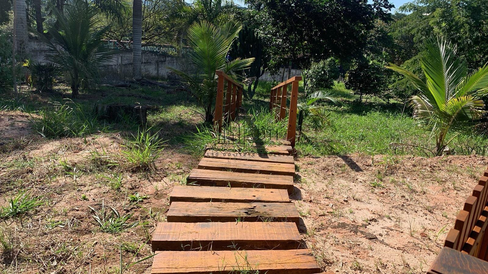 Chácara à venda com 2 quartos, 250m² - Foto 35