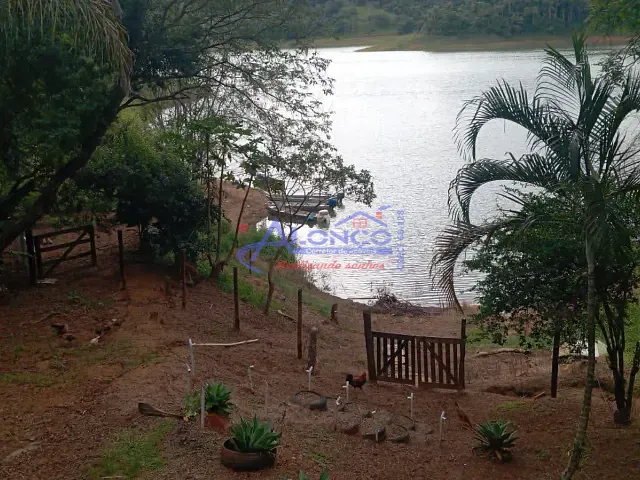 Chácara com 590m² 2 quartos e 2 banheiros, à venda, no bairro Funil em Santa Branca