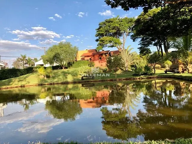 Chácara com 36000m² 3 quartos e 4 banheiros, à venda, no bairro Distrito de Iguatemi (Iguatemi) em Maringá