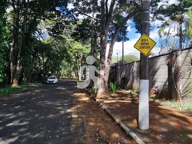 Chácara com 1000m² 4 quartos e 5 banheiros, à venda, no bairro Santa Rita em Piracicaba