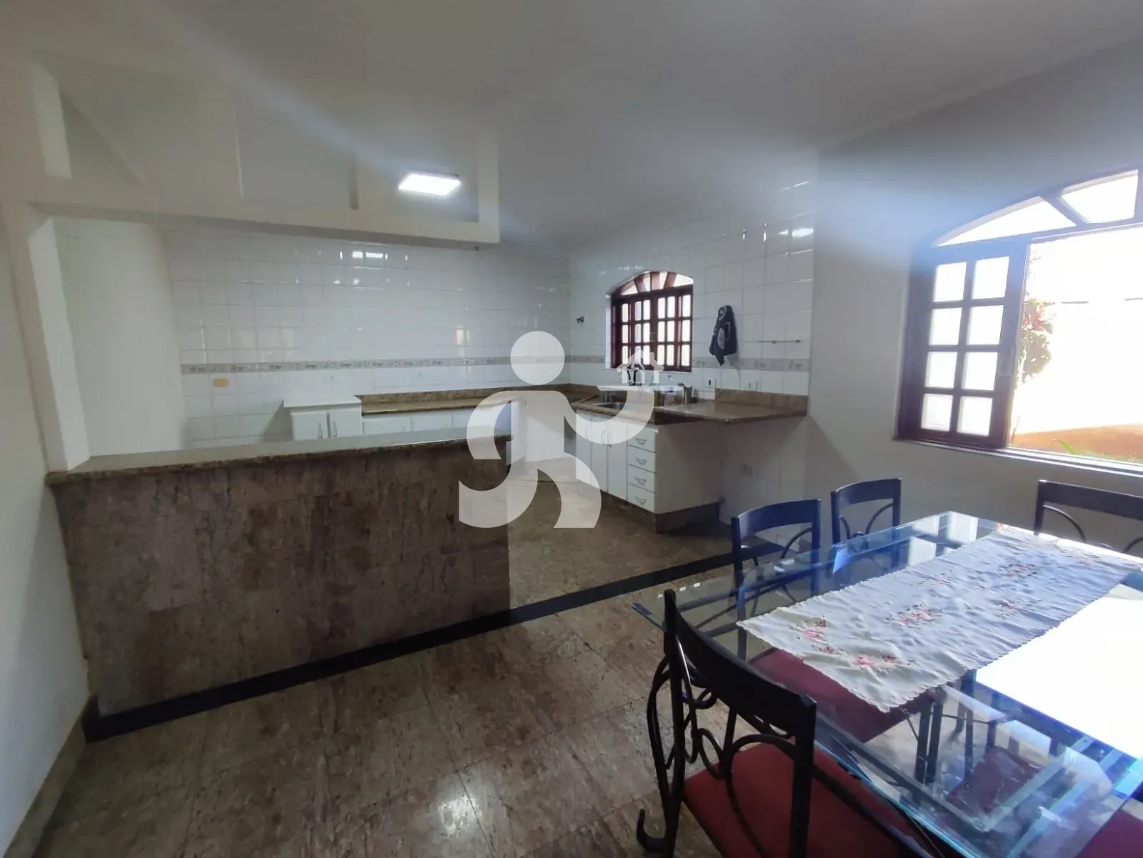 Chácara, 4 quartos, 1000 m² - Foto 17