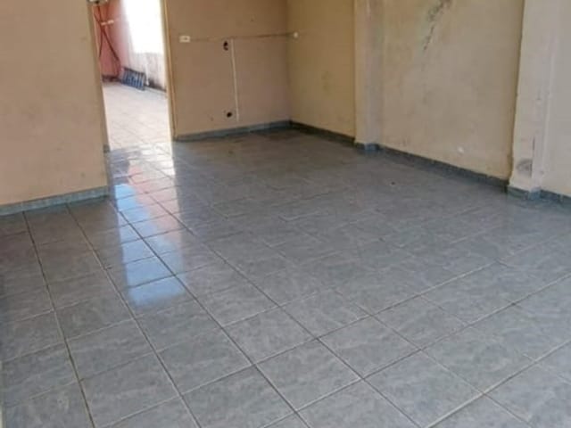 Foto do Chácara - Chácara à venda, 2 quartos, 1 banheiro, 3 vagas, 187m² - Salto/SP | Collina Imóveis