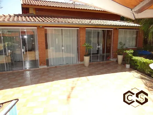 Chácara com 3000m² 3 quartos e 2 banheiros, à venda, no bairro Vale das Laranjeiras em Indaiatuba