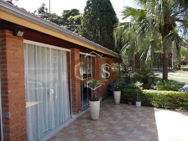 Chácara com 3000m² 3 quartos e 2 banheiros, à venda, no bairro Vale das Laranjeiras em Indaiatuba
