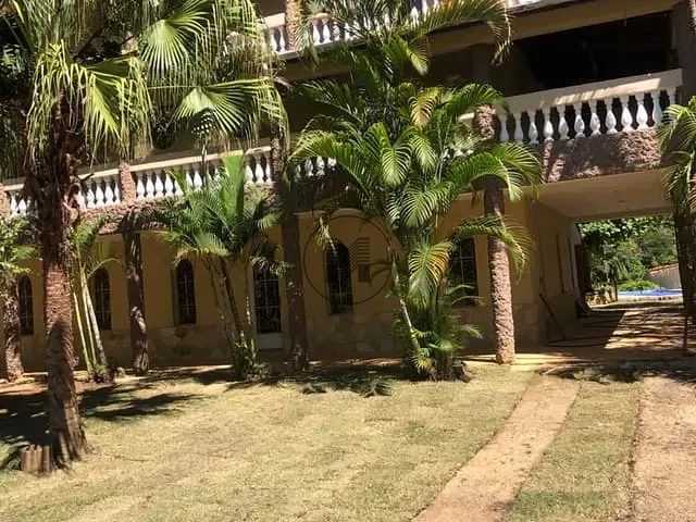 Chácara com 6000m² 5 quartos e 4 banheiros, à venda, no bairro Bom Jardim I em Guaratinguetá