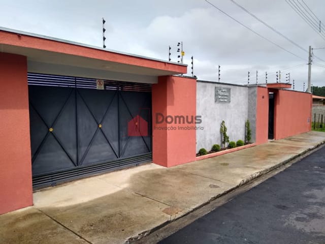Chácara com 483m², à venda, no bairro Vila Santos em Caçapava