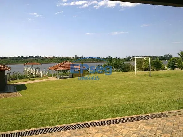 Chácara com 5949m² 6 quartos e 6 banheiros, à venda, no bairro Centro em Primeiro de Maio