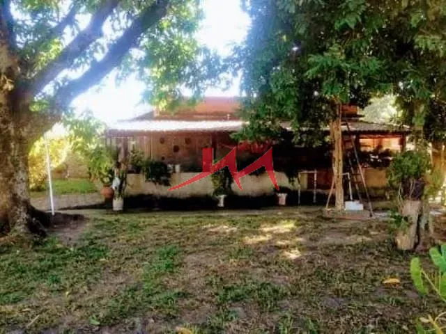 Chácara com 2000m² 2 quartos e 2 banheiros, à venda, no bairro Caluge em Itaboraí