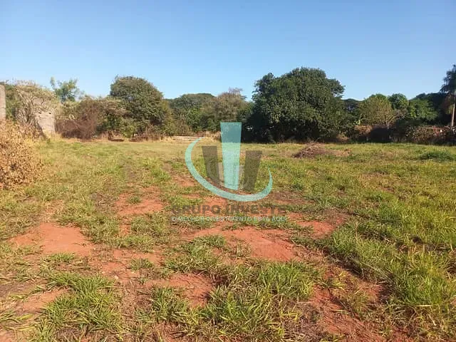 Chácara com 3000m² 1 quarto e 1 banheiro, à venda, no bairro CHÁCARA FLORA ARARAQUARA em ARARAQUARA