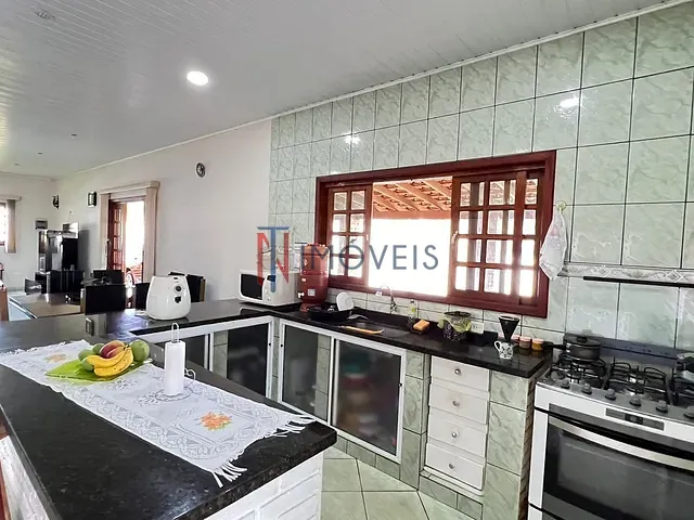 Chácara com 4112m² 3 quartos e 4 banheiros, à venda, no bairro Jardim São Miguel em Bragança Paulista
