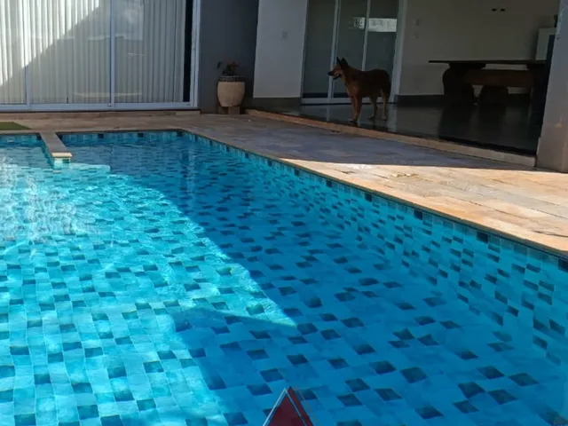Chácara com 1000m² 2 quartos e 4 banheiros, à venda, no bairro Franca em Franca