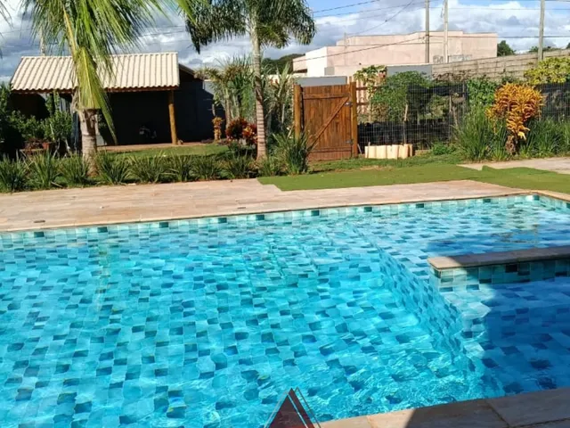 Chácara com 1000m² 2 quartos e 4 banheiros, à venda, no bairro Franca em Franca