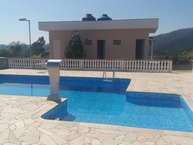Chácara com 3000m² 4 quartos e 4 banheiros, à venda, no bairro Ponunduva em Cajamar