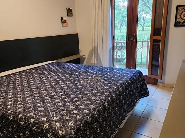 Chácara com 10008m² 6 quartos e 9 banheiros, à venda, no bairro Fundão em Holambra