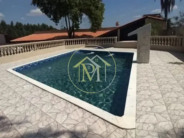 Chácara com 1200m² 2 quartos e 2 banheiros, à venda, no bairro Jd Escócia em Araçoiaba da Serra