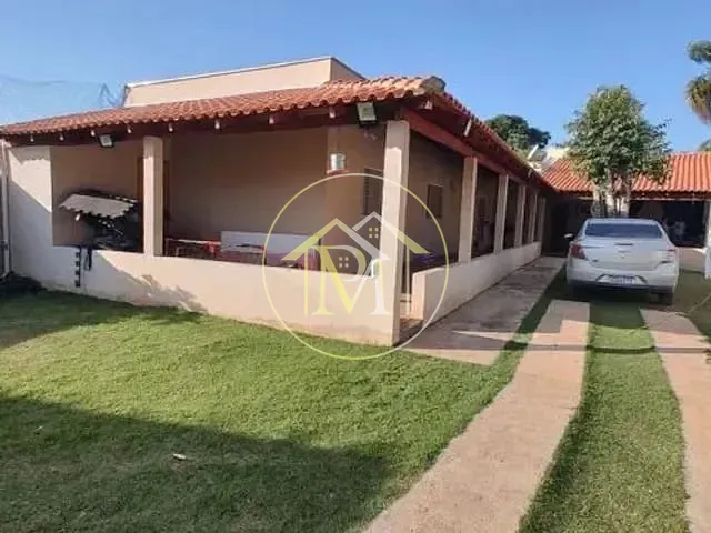 Chácara com 1200m² 2 quartos e 2 banheiros, à venda, no bairro Jd Escócia em Araçoiaba da Serra