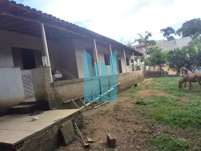 Chácara com 507m² 2 quartos e 2 banheiros, à venda, no bairro Caldas em Caldas