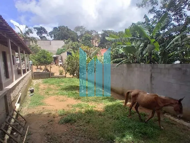 Chácara com 507m² 2 quartos e 2 banheiros, à venda, no bairro Caldas em Caldas