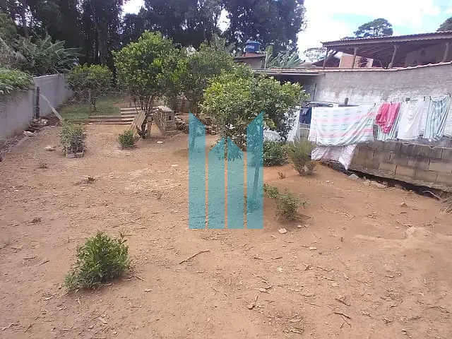 Chácara com 507m² 2 quartos e 2 banheiros, à venda, no bairro Caldas em Caldas