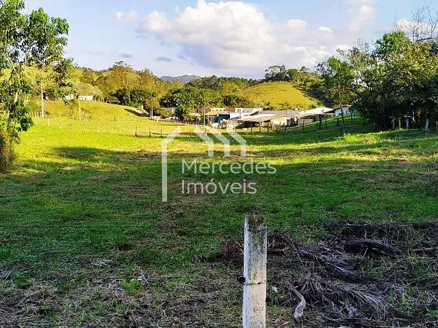 Chácara com 12531m² 4 quartos e 4 banheiros, à venda, no bairro Paciência em Itajaí