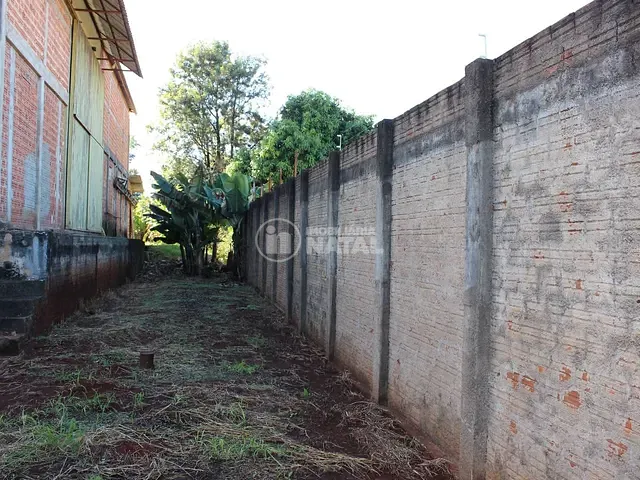 Chácara com 3000m² 3 quartos e 2 banheiros, à venda, no bairro Parque Presidente Vargas em Londrina