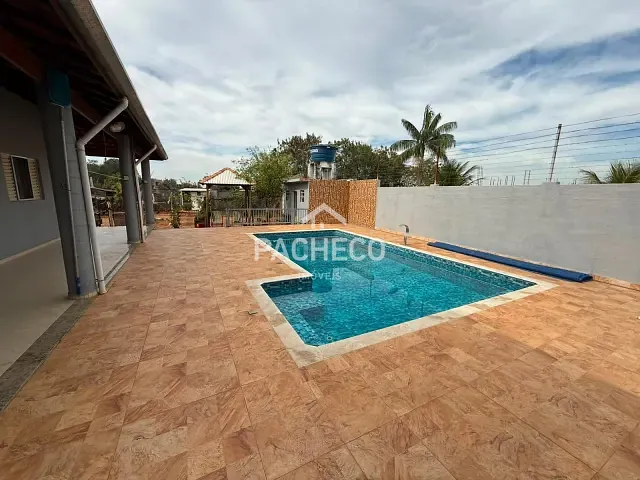 Chácara 3 quartos e 3 banheiros, à venda, no bairro Jardim da Balsa I em Americana