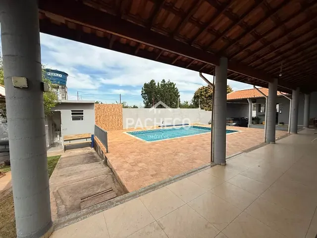 Chácara 3 quartos e 3 banheiros, à venda, no bairro Jardim da Balsa I em Americana